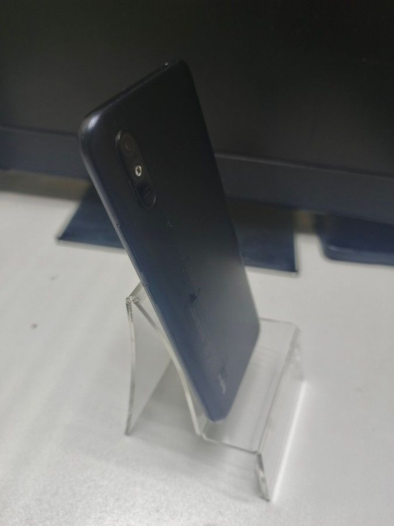Дешево Xiaomi redmi 9a 2/32gb з ломбарду