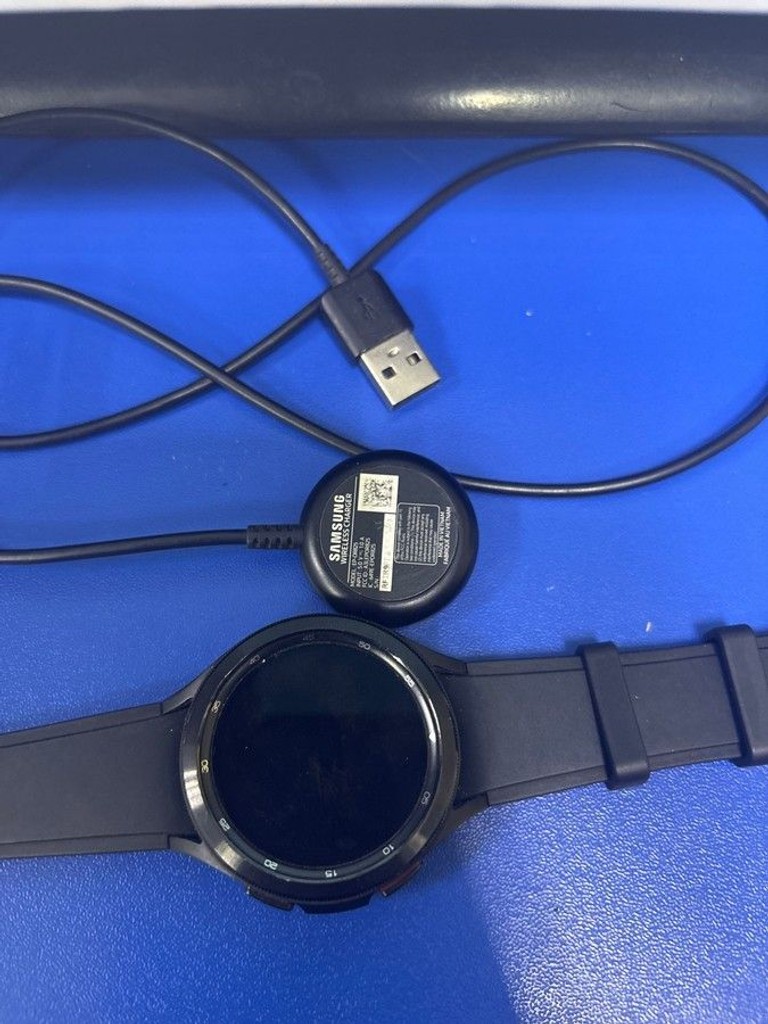 Дешево Samsung galaxy watch4 classic 46mm з ломбарду