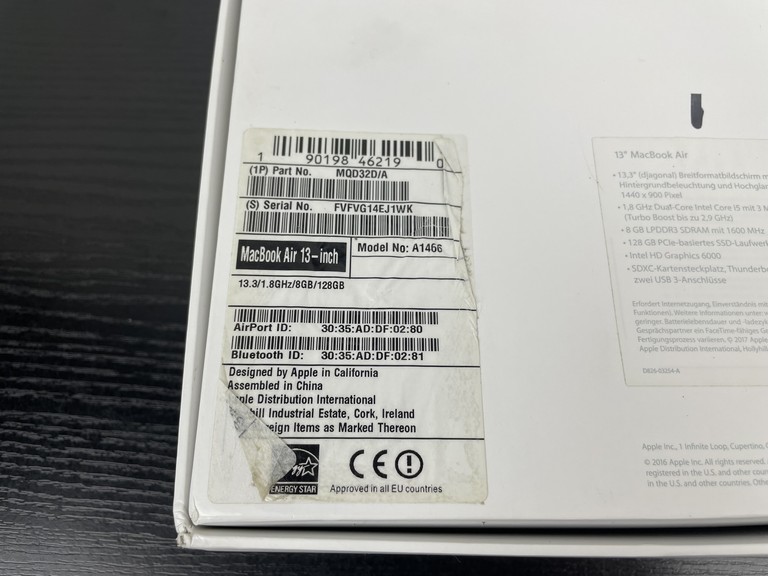 Дешиво Apple MacBook Air 13.3" 2017 A1466 с ломбарда