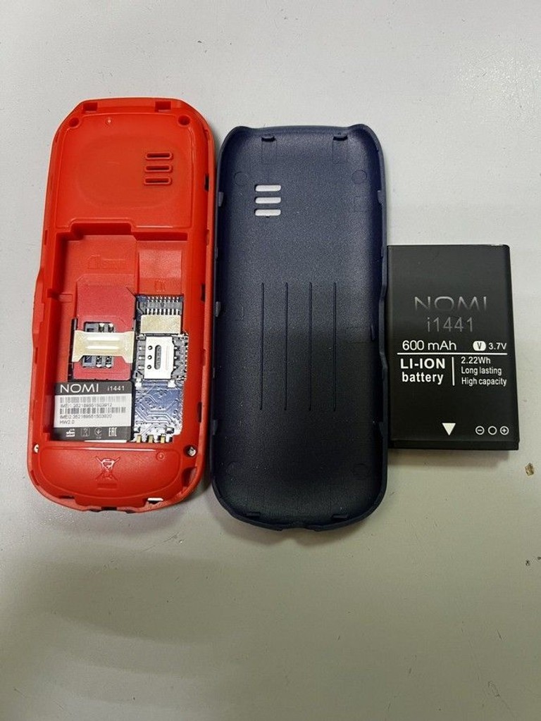 Дешево Nomi i1441 Blue з ломбарду