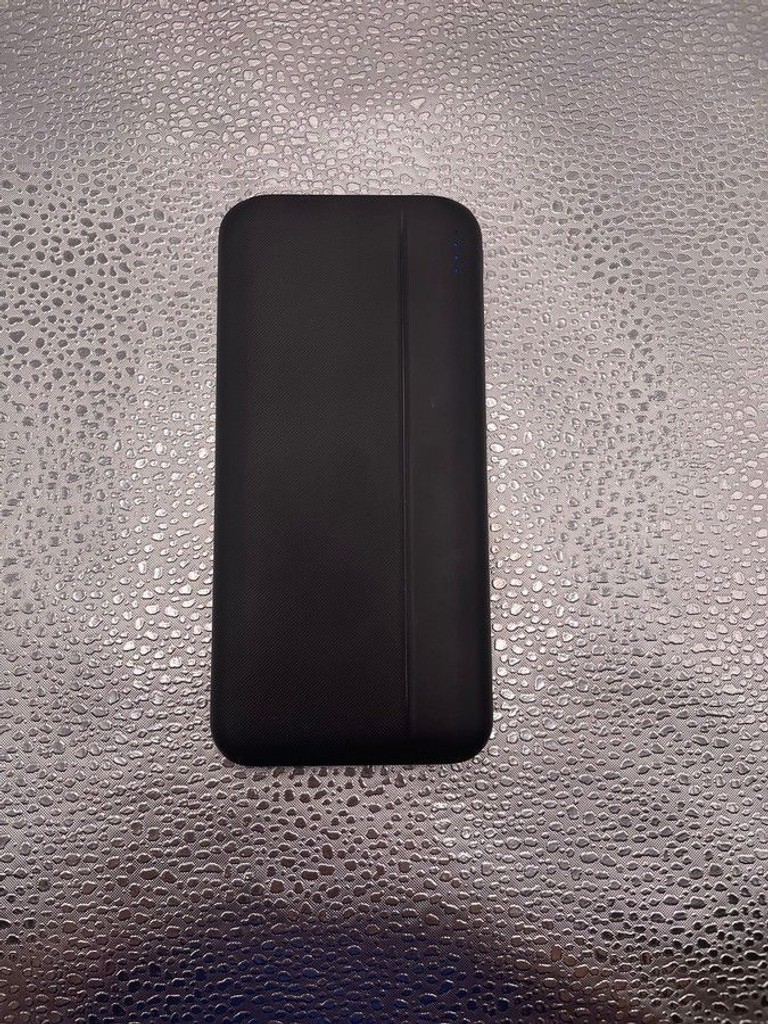 Купити Rivacase VA2031 10000mAh Black Б/У
