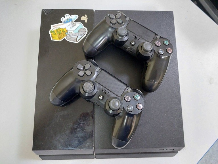 Объявление Sony playstation 4 500gb Б/У