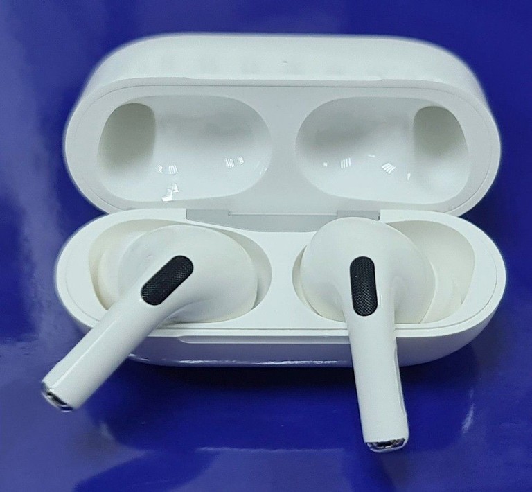 Розпродаж Apple AirPods Pro (MWP22), продавець Техноскарб