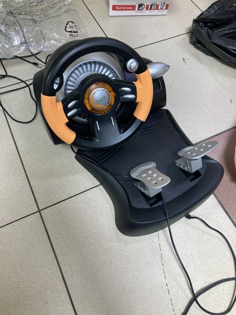 Купити Genius speed wheel 3 mt vibration Б/У