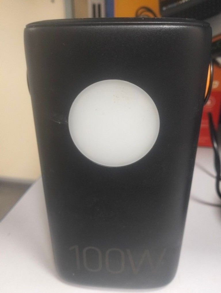 Купить Hoco DB160 Astrum 60000mAh Black Б/У