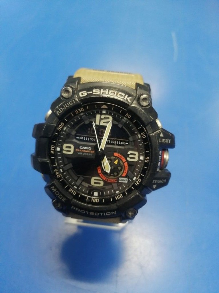 Дешиво Casio gg-1000-1a5er с ломбарда
