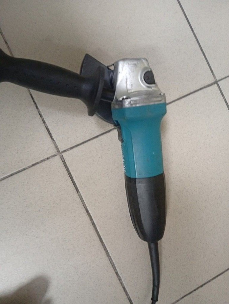 Оголошення Makita GA5030 Б/У