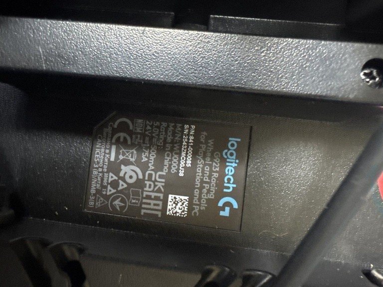 Купить Logitech G923 Black PS5 /PlayStation /PC (996-000389) Б/У