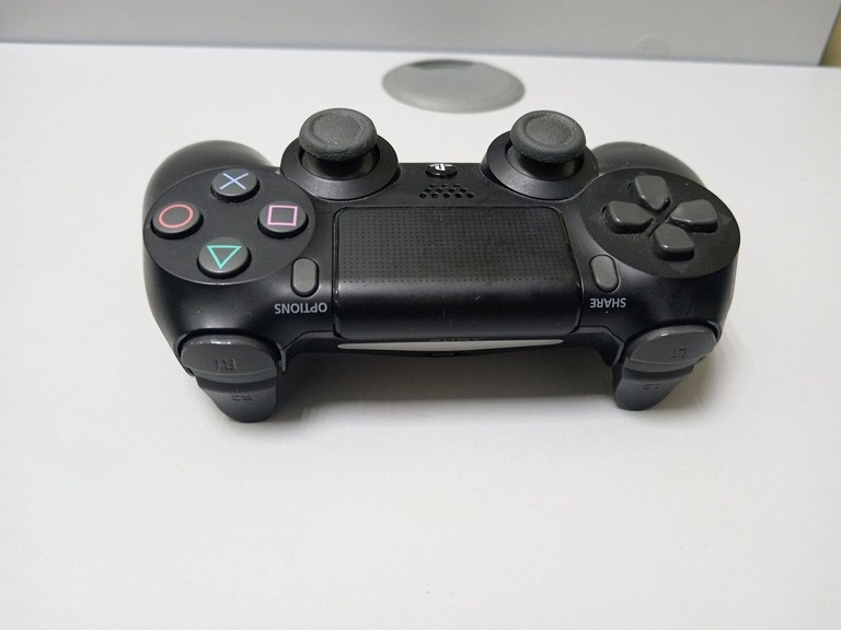 Оголошення Sony dualshock 4 v2 Б/У