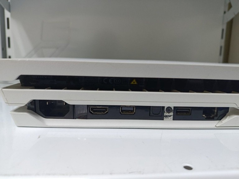 Sony playstation 4 pro 1tb Код:01-201161745. Изображение 7