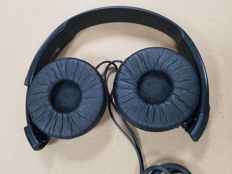 Розпродаж Sony mdr-zx110ap, продавець Техноскарб
