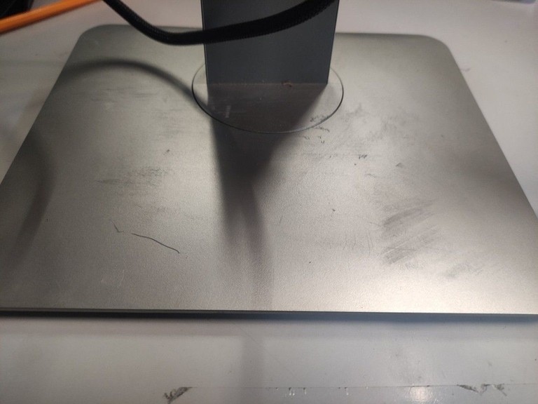 Дешиво Dell p2417h с ломбарда