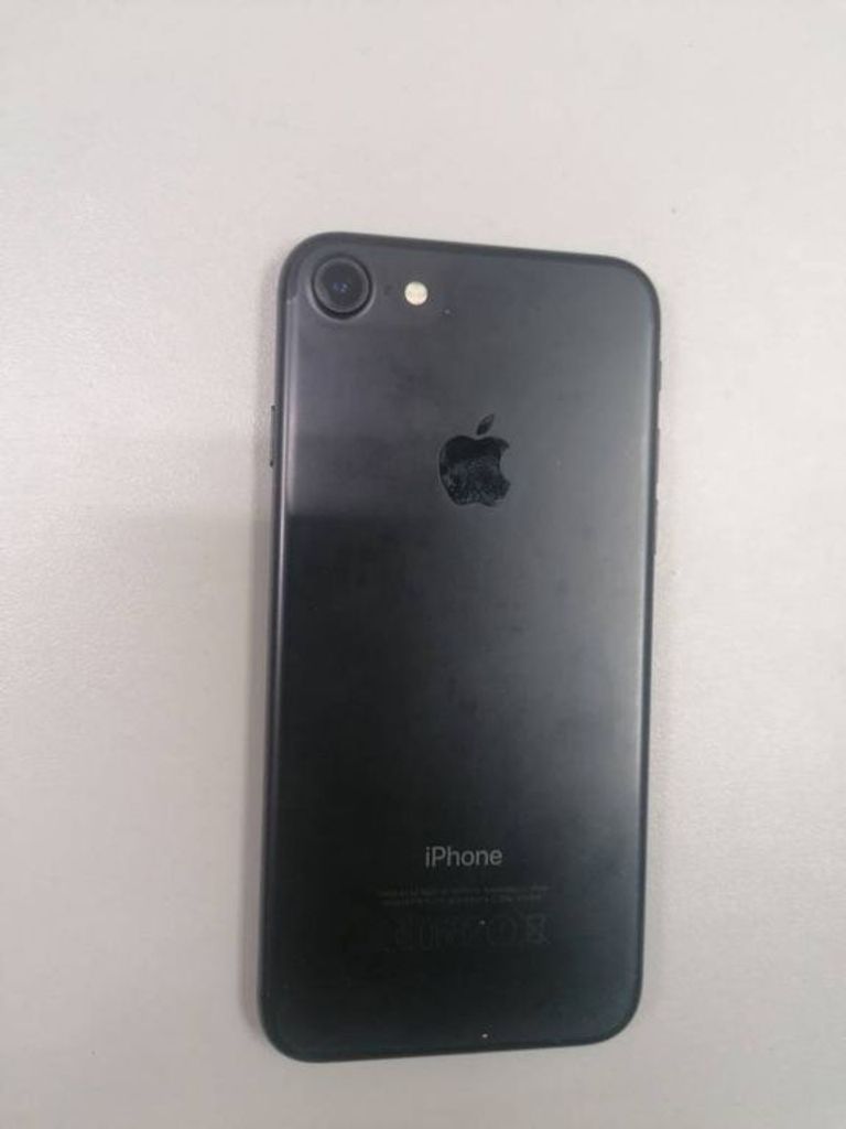 Распродажа Apple iphone 7 32gb, продавец Техноскарб