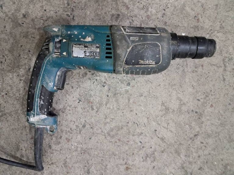 Makita HR2230