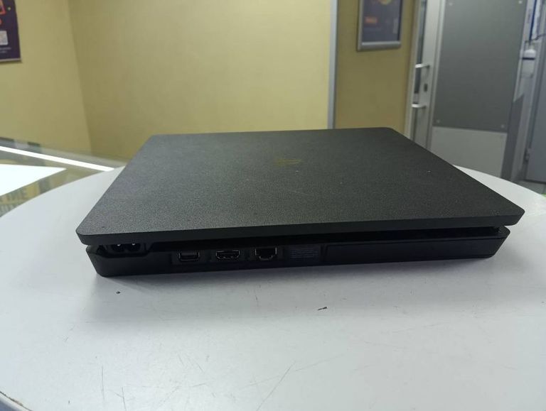  Sony PlayStation 4 Slim 1TB Black Код:01-200100874. Зображення 10