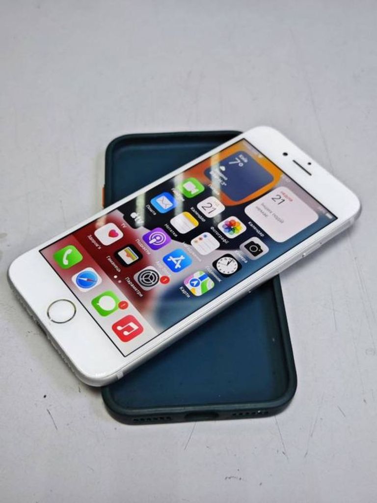 Купити Apple iphone 7 32gb Б/У