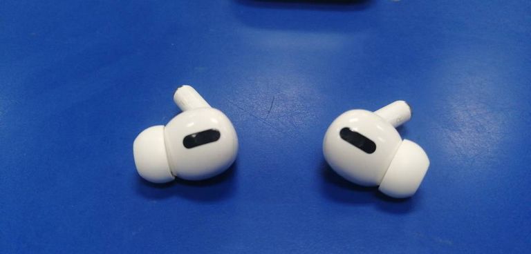 Apple AirPods Pro (MWP22)