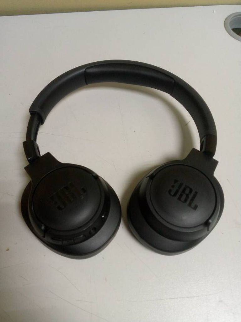 Jbl tune 700 bt