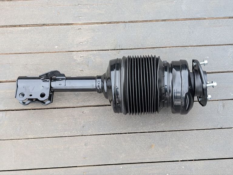 Объявление Акція! Амортизатор передній лівий TOYOTA 48020-48075. НОВИЙ! Б/У