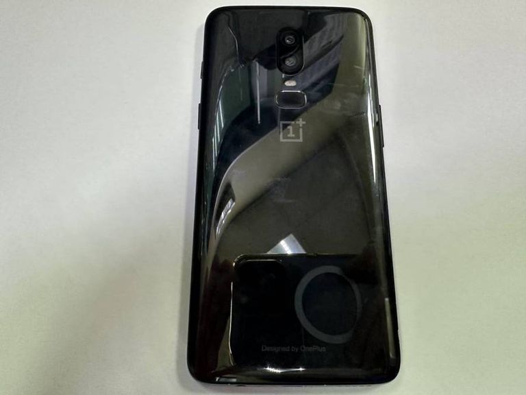 Объявление Oneplus 6 8/128gb Б/У