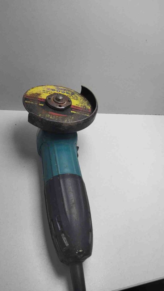 Дешево Makita GA5030X1 з ломбарду