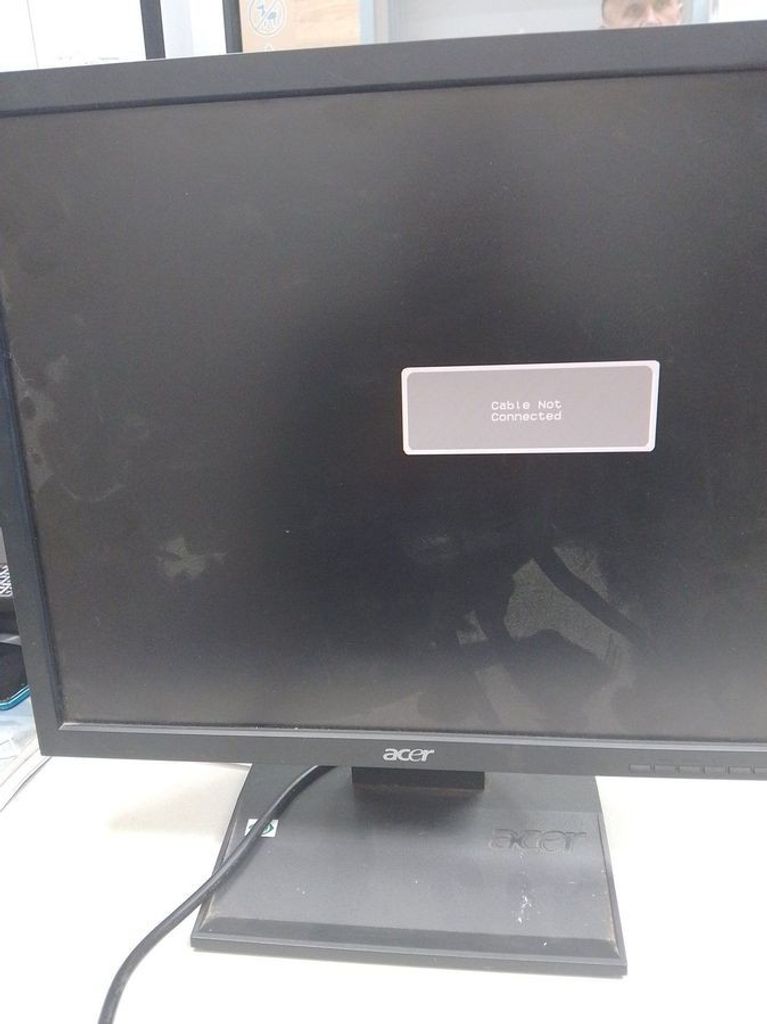 Acer v193b