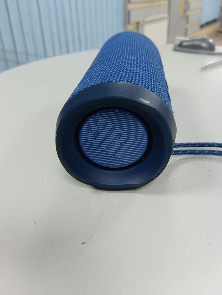 Дешиво Jbl flip 4 с ломбарда