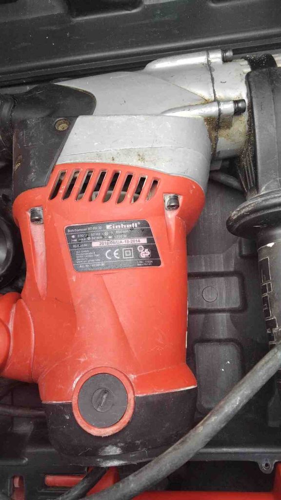 Дешево Einhell RT-RH 32 Kit (4258485) з ломбарду