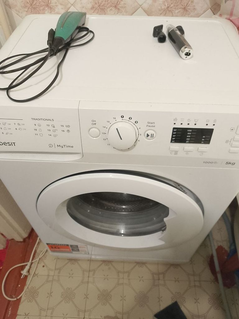 Дешиво Indesit OMTWSA 51052 W с ломбарда