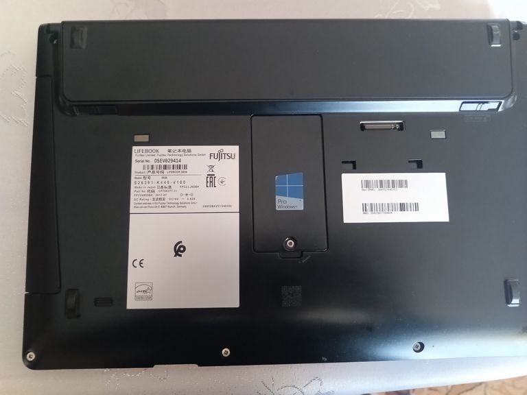 Дешиво Ноутбук Fujitsu LifeBook S936/13.3"FHD/і5-6/8GB/128GB/Гарантія/ОПТ с ломбарда