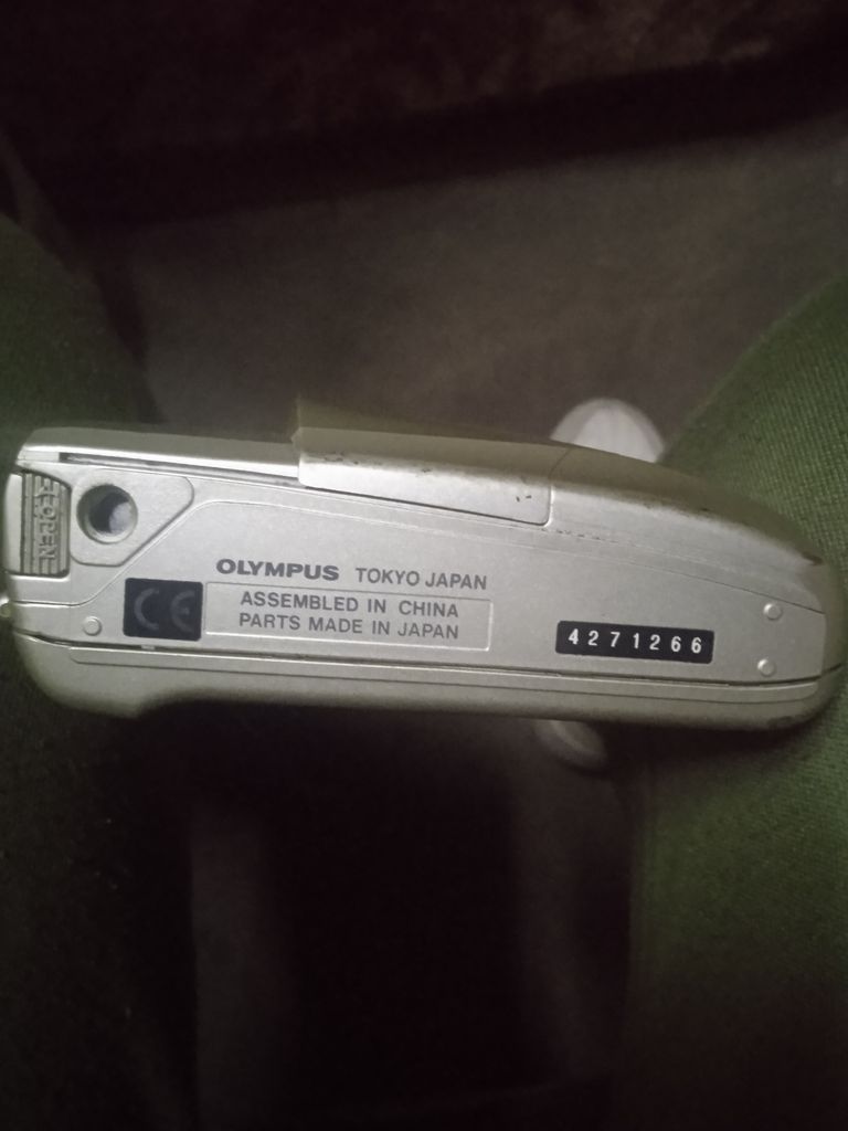 Оголошення Olympus mju II Б/У