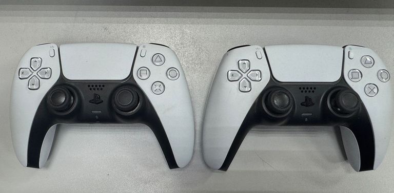 Sony PlayStation 5 825GB Код:01-200584374. Зображення 8