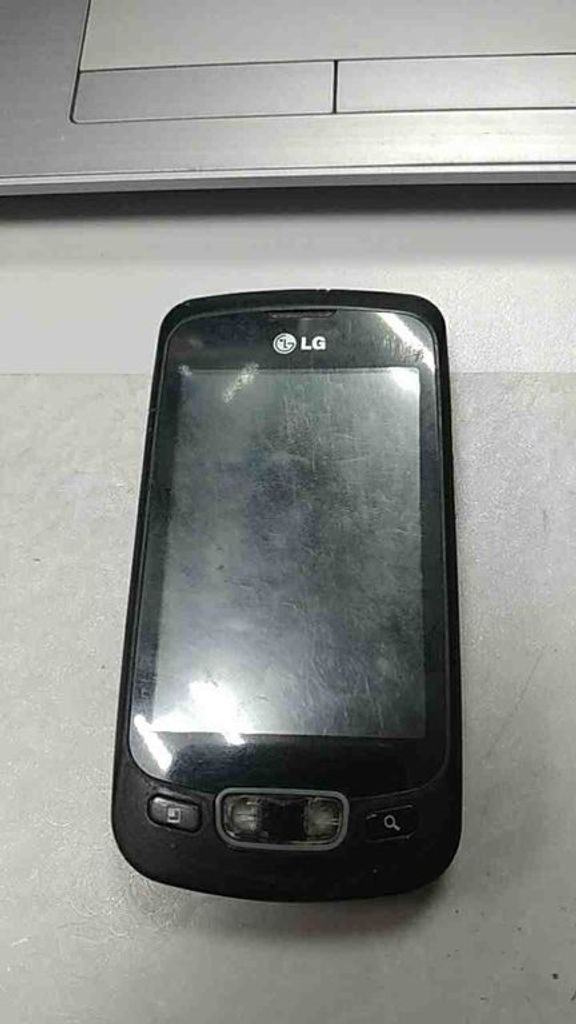 Купити Lg p500 optimus one Б/У