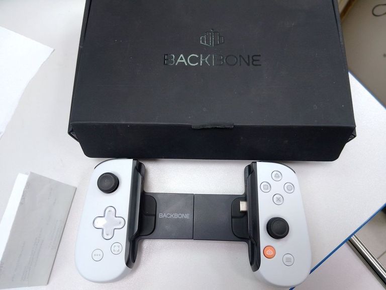 Дешиво Backbone one – playstation edition for android с ломбарда