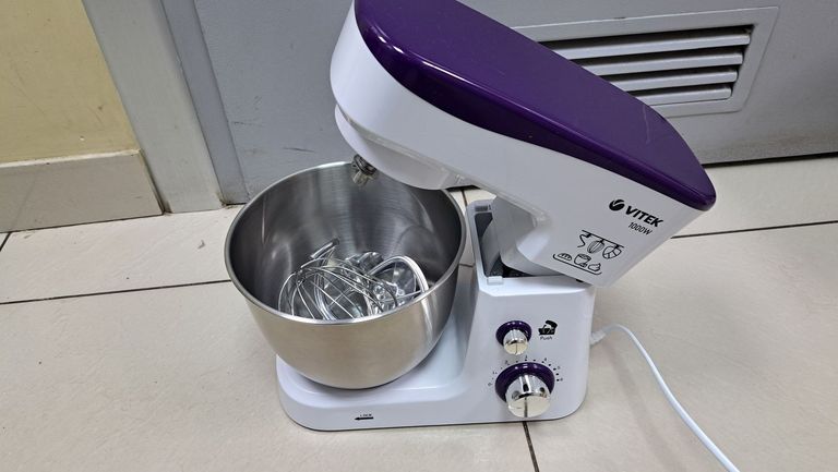 Оголошення Vitek vt-1443 Б/У