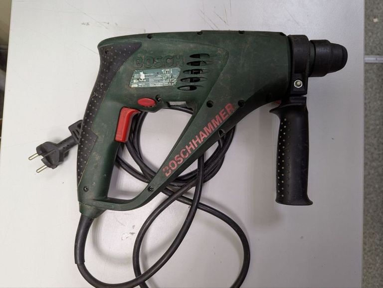 Оголошення Bosch pbh 2000 re Б/У