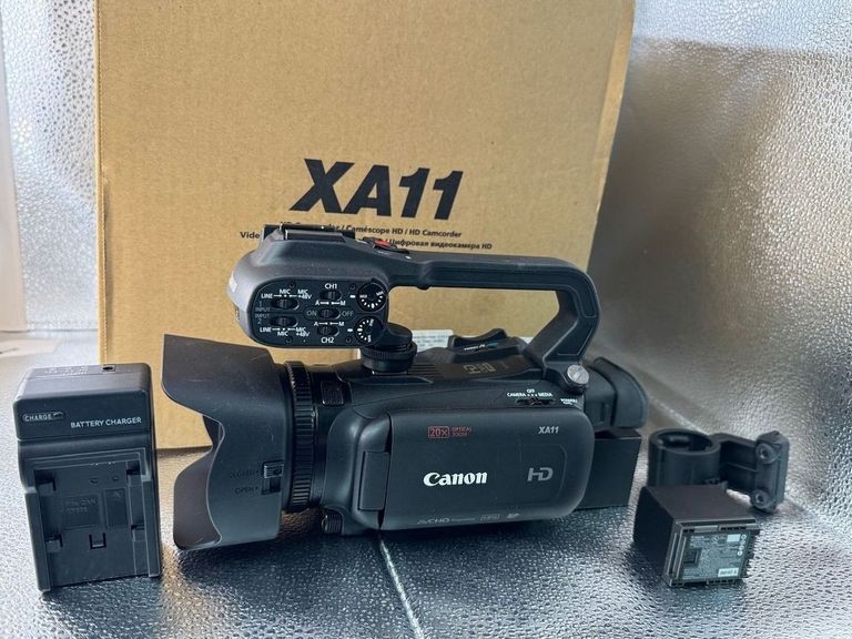 Купить Canon XA11 Б/У