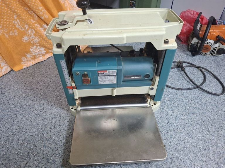 Купити Makita 2012NB Б/У