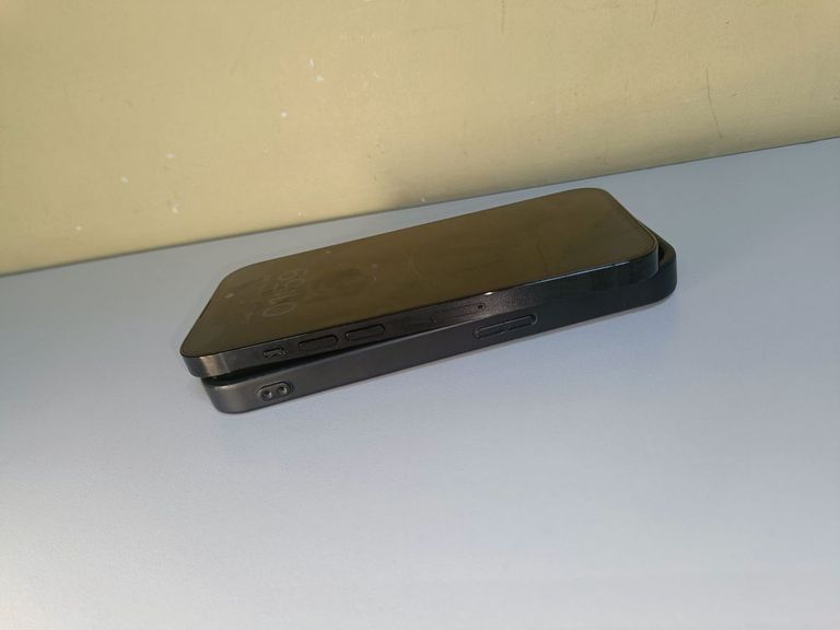 Apple iphone 14 pro 256gb Код:01-200785254. Изображение 9