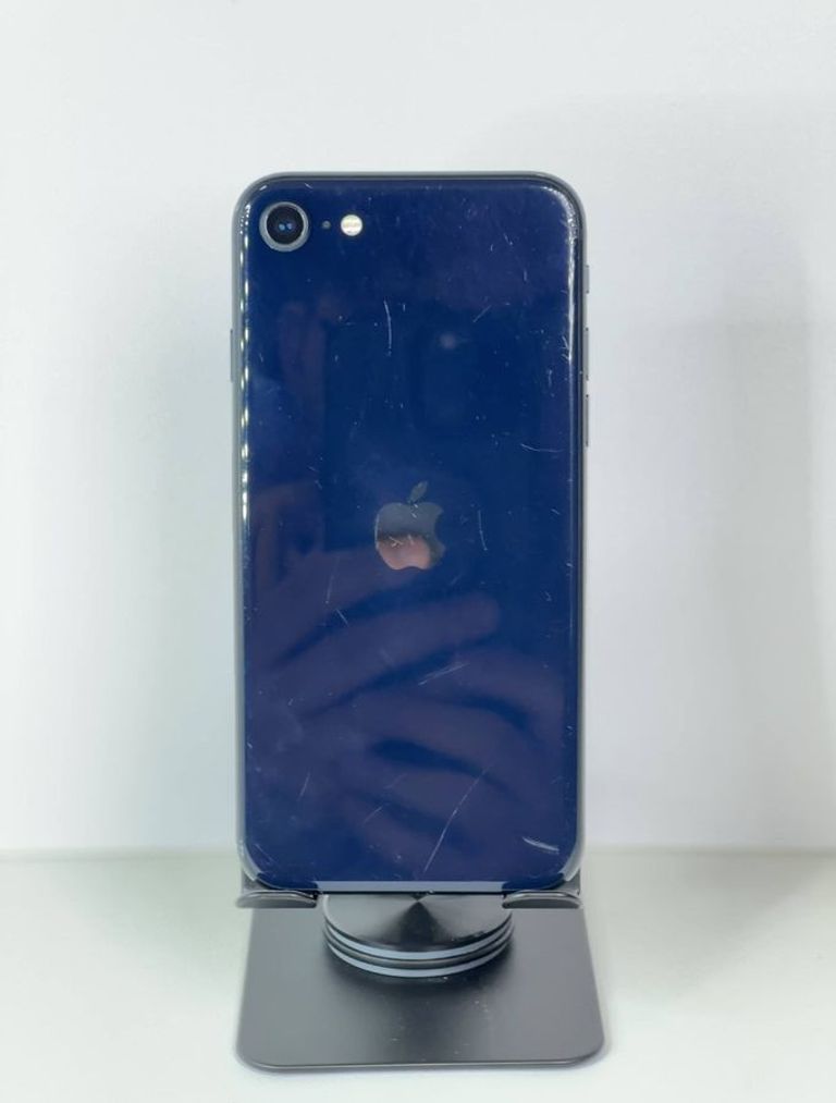 Apple iphone se 2022 64gb Код:01-200787556. Зображення 9