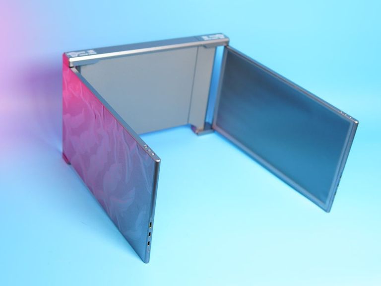 Дешиво INTSPOT  с ломбарда