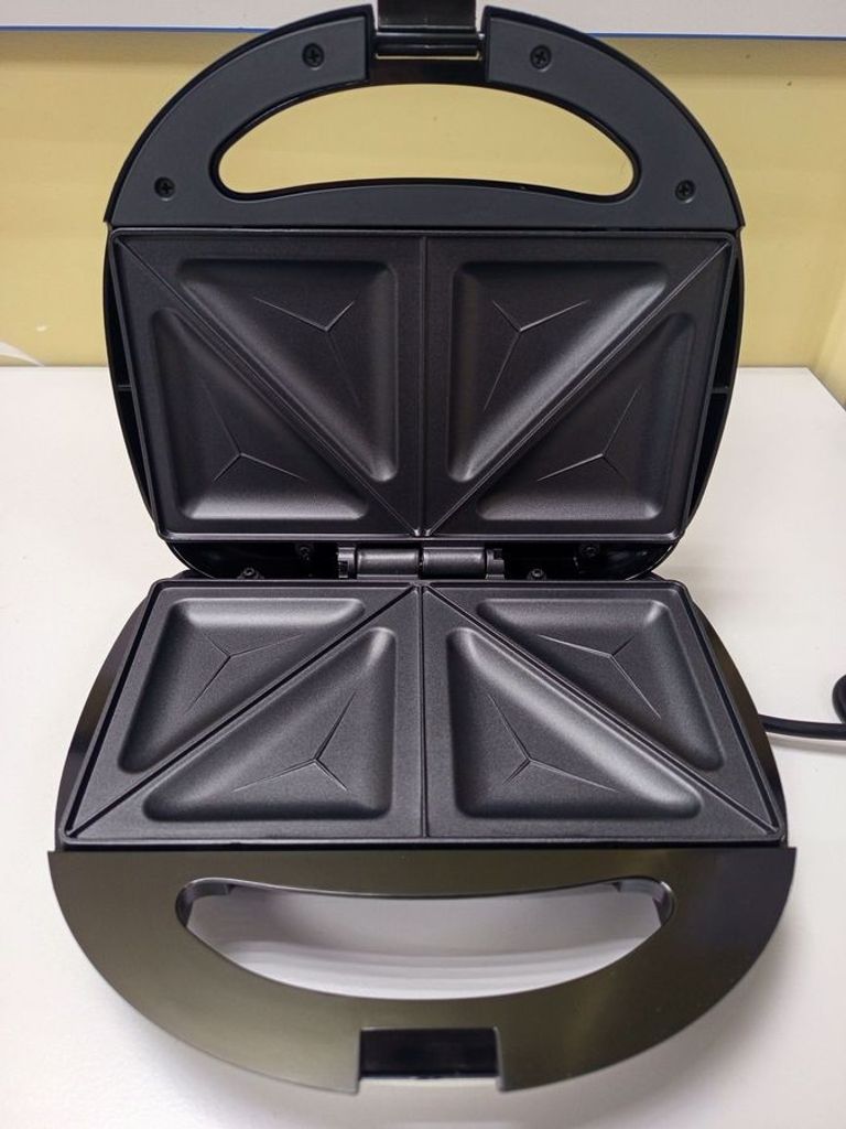 Объявление Grunhelm GSM711 (137337) Б/У