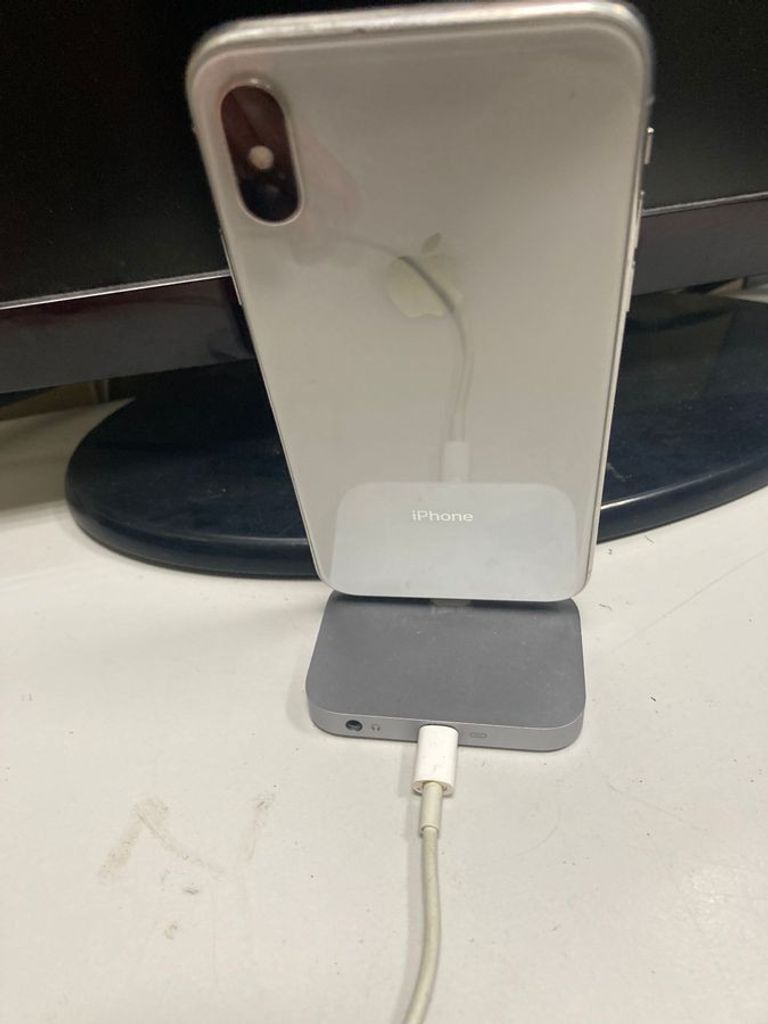 Объявление Apple iphone x 64gb Б/У