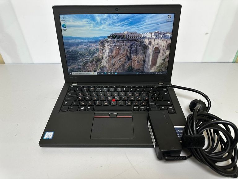 Купити Lenovo 12/core i5 7300u ddr3/8gb ddr3/hdd *відсутній/ssd 120 gb/*інтегрована Б/У