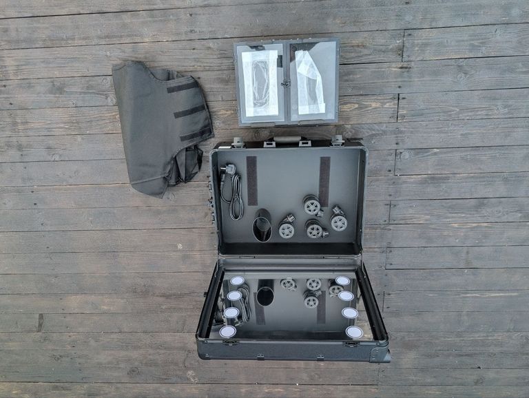 Дешево Fashion з підсвіткою і дзеркалом з ломбарду