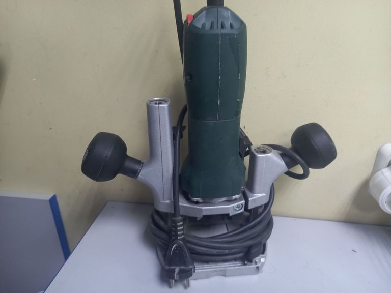 Дешево Metabo ofe 738 з ломбарду