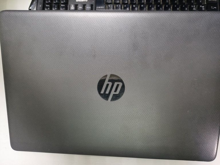 Дешиво Hp 15/core i5-1235u ddr5/16gb ddr5/hdd *відсутній/ssd 256 gb/*інтегрована с ломбарда