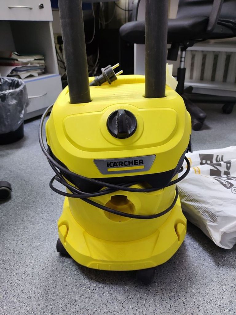 Дешево Karcher wd 2 plus v-12/4/18/c 1.628-009.0 з ломбарду