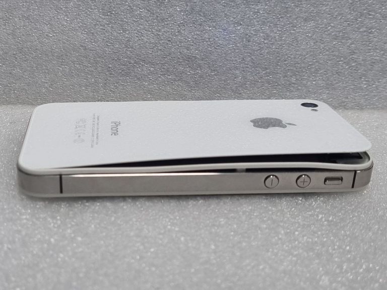 Оголошення Apple iphone 4s 16gb Б/У