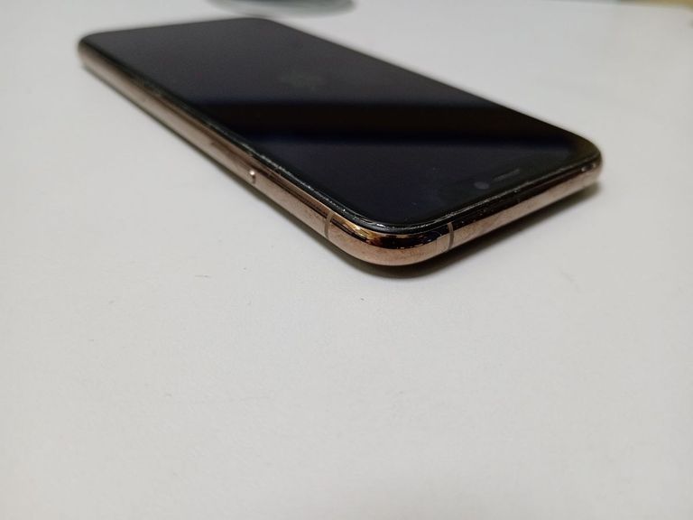 Apple iphone 11 pro 256gb Код:01-200802935. Зображення 6